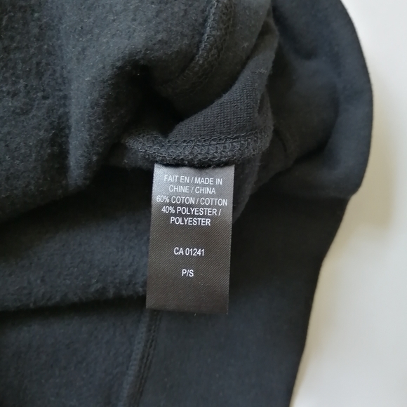 Blank Black Hoodie Small NWT - Picture 5 of 5